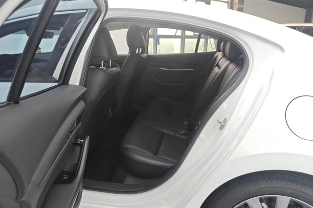 Mazda 3 Angkesaila id 3824320 из Китая 13