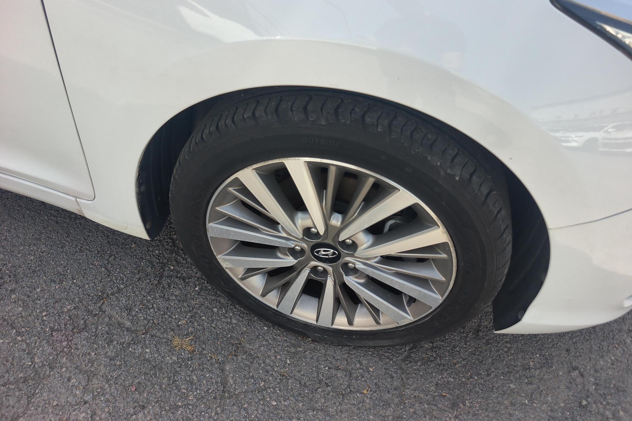 Hyundai Mistra 2017 1.6T AT GLS V