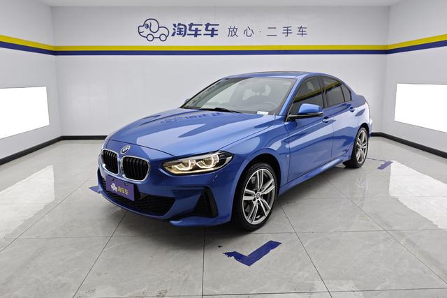 BMW 1 Series 2020 — фото 1