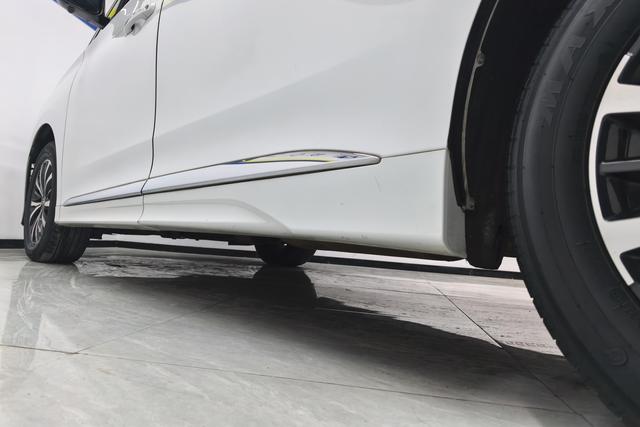 GAC Trumpchi Trumpchi M8 2022 Белый из Китая, фото 6