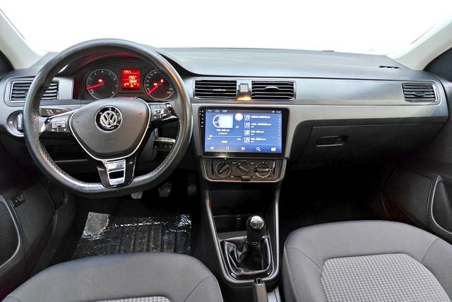 Volkswagen Santana 2016 — фото 11