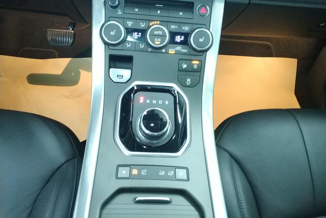 Land Rover Range Rover Aurora 2018 — фото 14