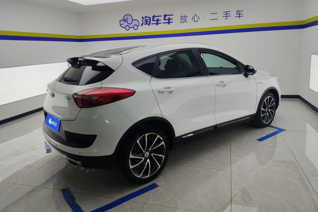 Geely Emgrand GS 2017 — фото 3