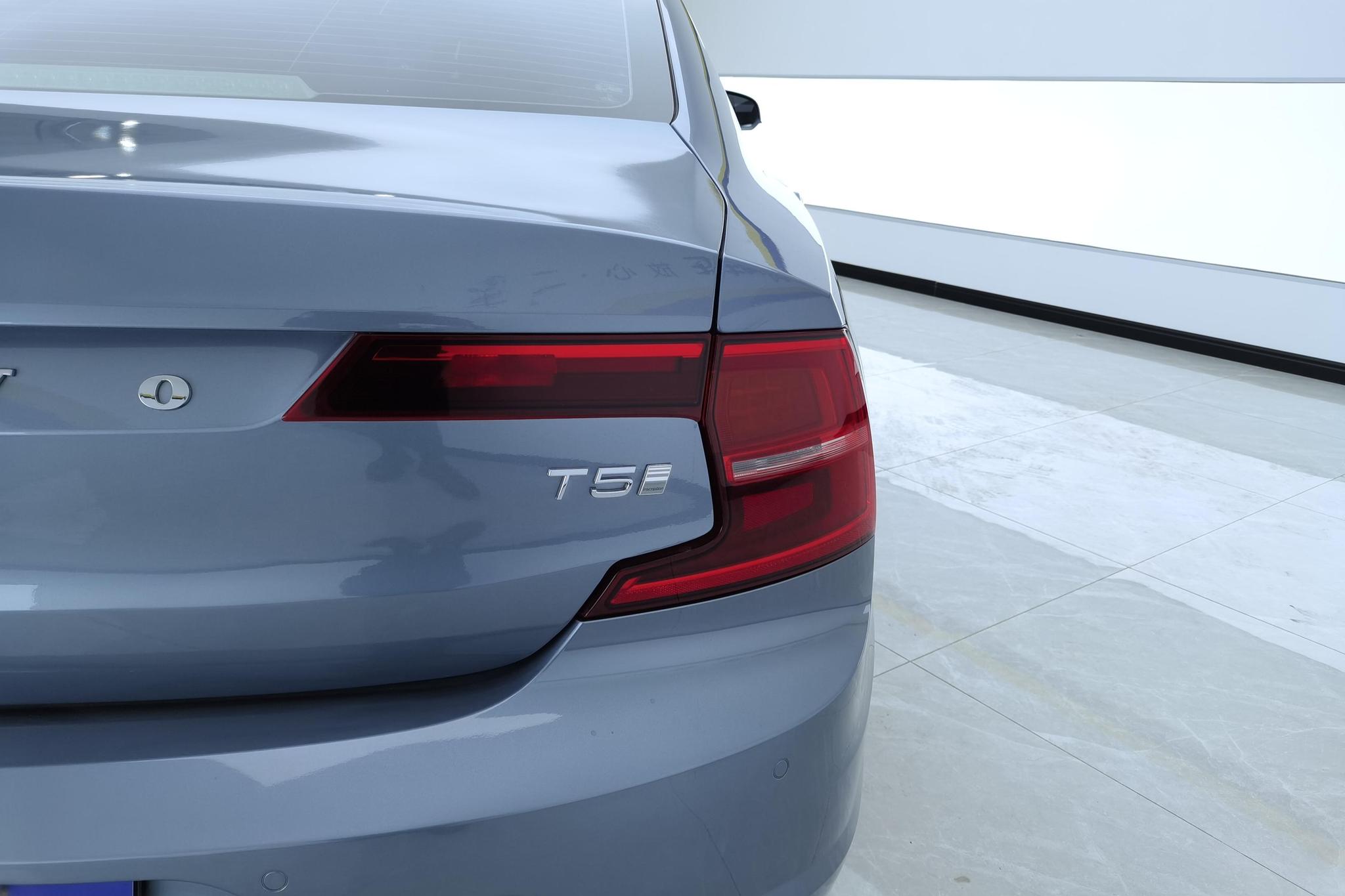 Volvo S90 2020 T5 Luxury