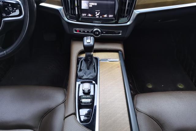 Volvo S90 2020 T 5 — фото 14