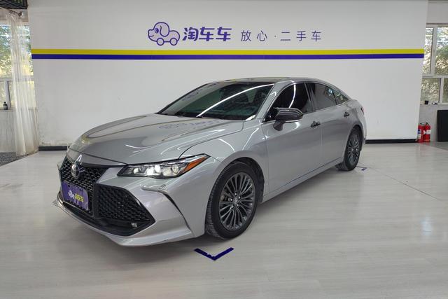 Toyota AVALON 2019 — фото 1