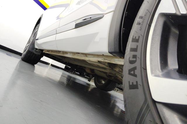 Geely Automobile Xingyue L 2023 Белый из Китая, фото 6