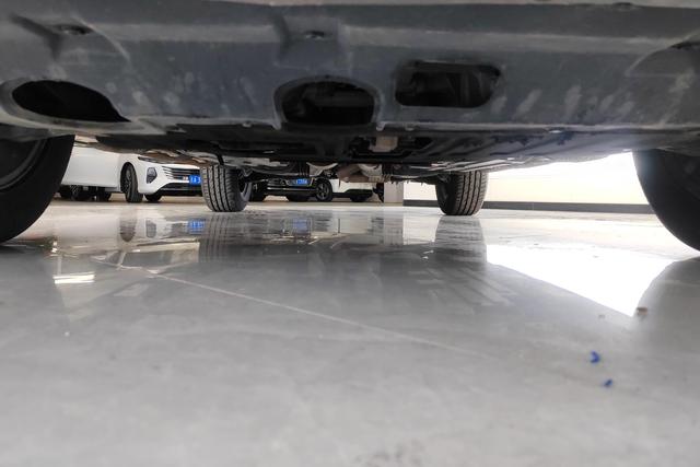 Haval Big dog 2023 Белый из Китая, фото 2