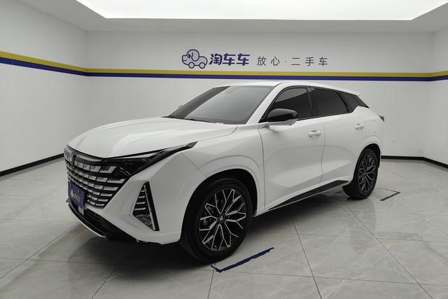 Changan UNI-Z 2025 1.5 T DCTLuxury