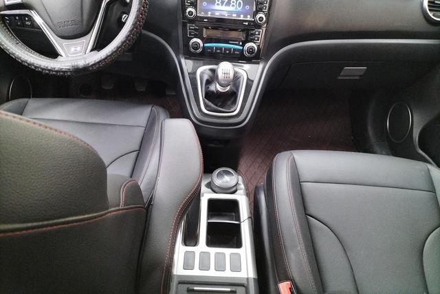 HAVAL H6 2015 — фото 10