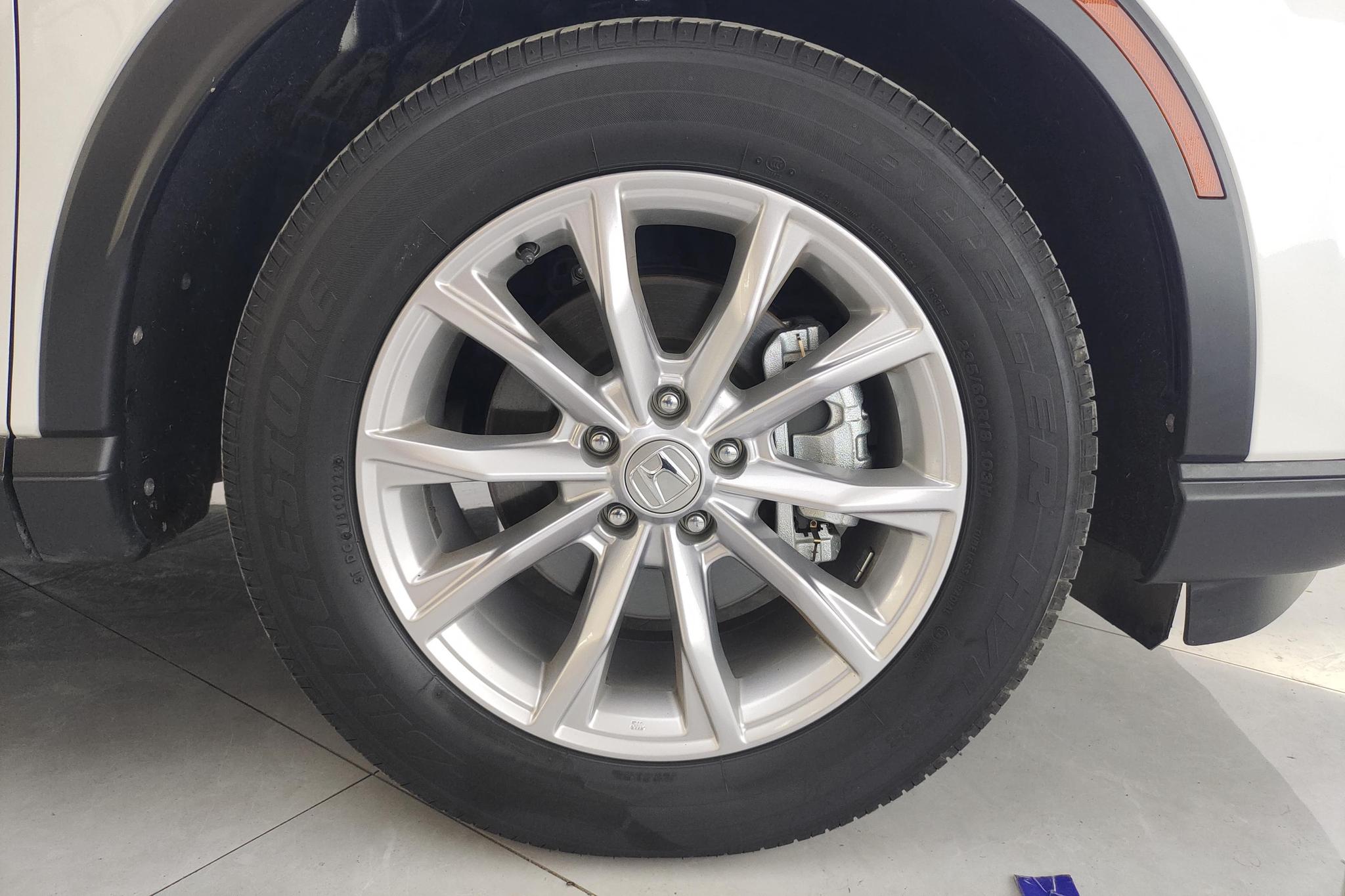 Honda CR-V 2023 240TURBO CVT Premium 7 мест