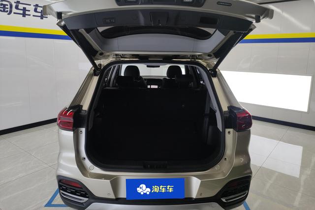 CHERY Tiggo 8 2018 — фото 17