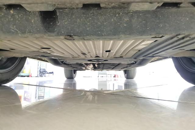 Honda Crown Road 2022 Белый из Китая, фото 4