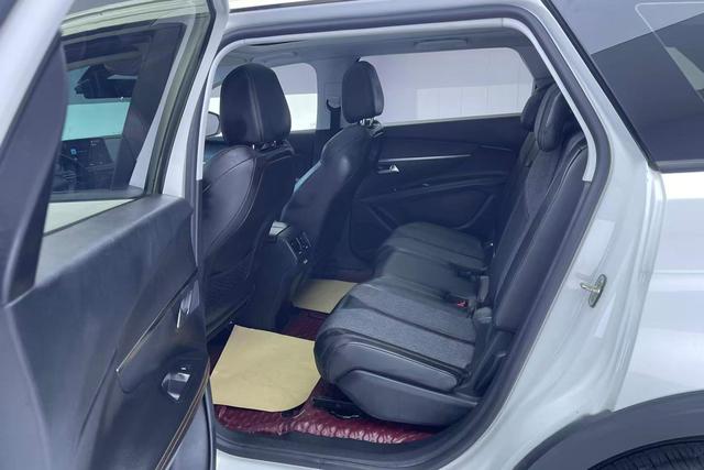 Peugeot 5008 2019 Белый из Китая, фото 5