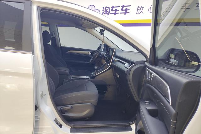 HAVAL M6 2021 — фото 10