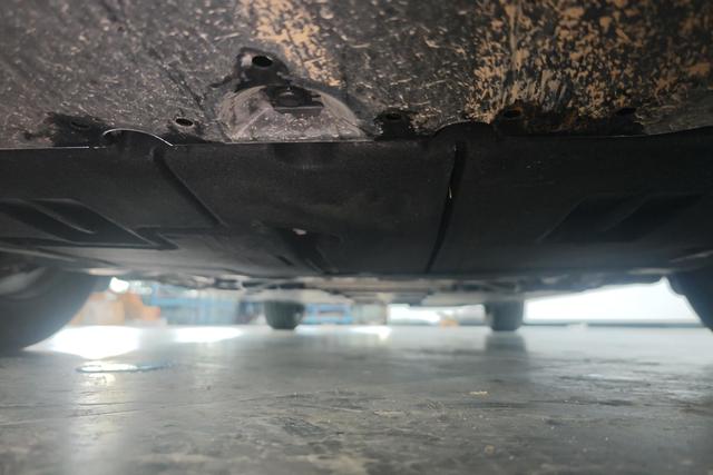 Toyota Lei Ling 2024 Белый из Китая, фото 2