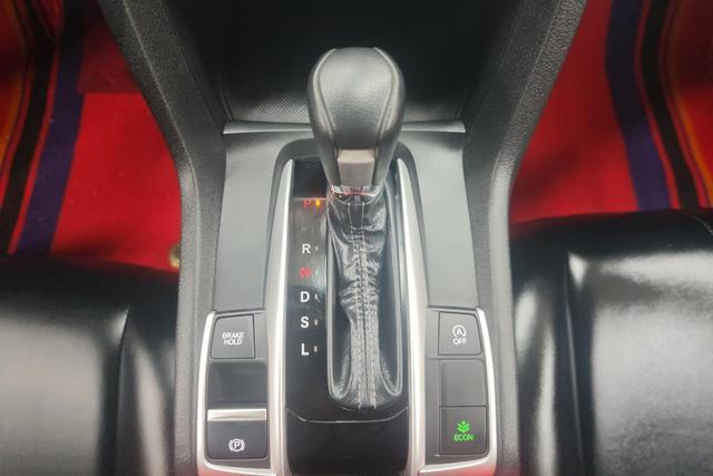 Honda Civic id 3824691 из Китая 10