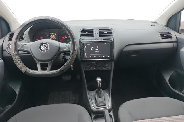 Volkswagen Polo 2018 — фото 12