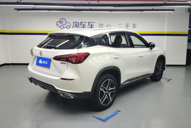 "名爵" 可 以 翻 译 为 "Marquis" MG ONE 2022 — фото 3