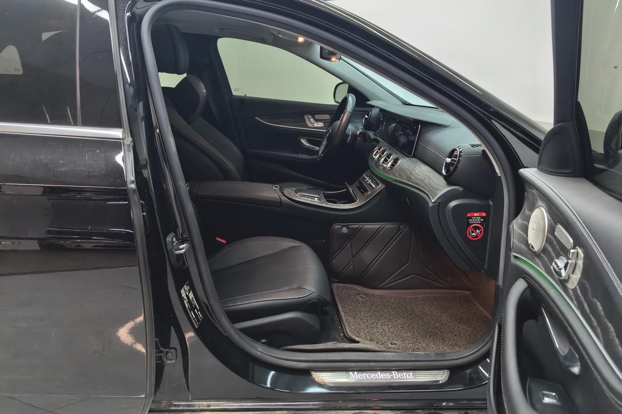 Mercedes-Benz E-Class E 2023 E 300 L Luxury
