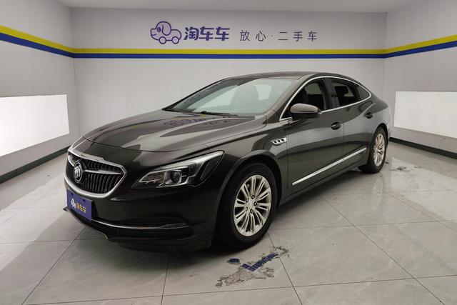 Buick Lacrosse 2018 — фото 1