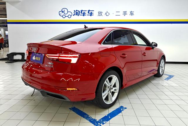 Audi A3 id 3783879 из Китая 17