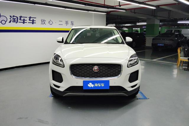 Jaguar E-PACE 2018 — фото 2