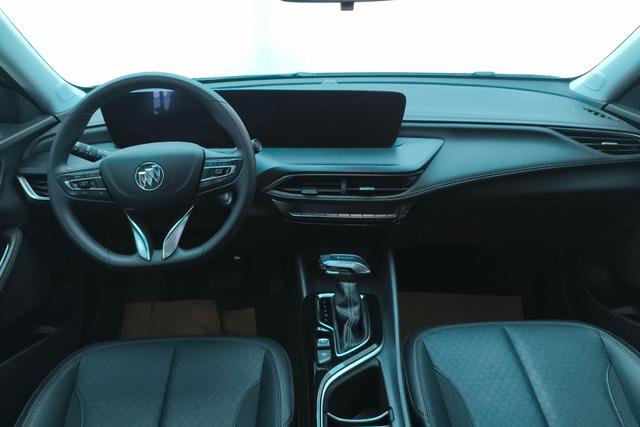 Buick Verang 2022 — фото 12