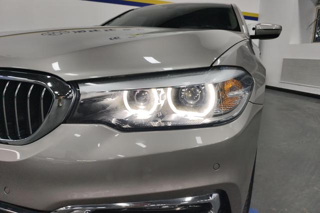 BMW 5-Series 2018 530 Li x Drive — фото 5