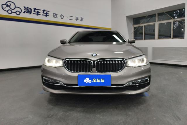BMW 5-Series 2018 530 Li x Drive — фото 2