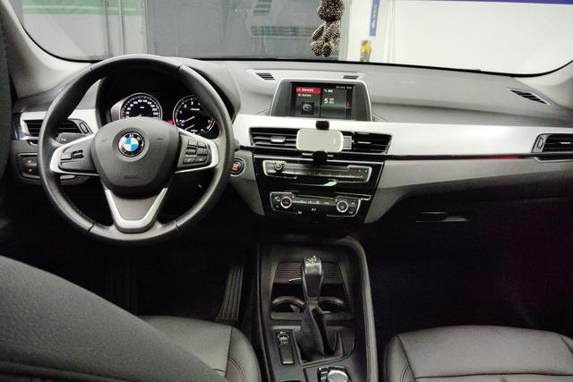 BMW X1 2018 — фото 11