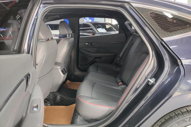 Hyundai Sonata id 3824735 из Китая 15