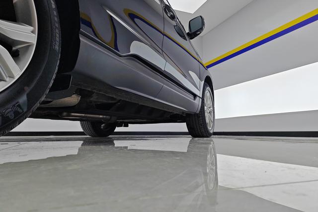 Ford Sharp World id 3783727 из Китая 17