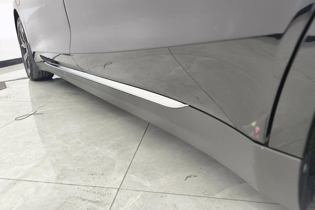 Red flag E-QM5 id 3823105 из Китая 12