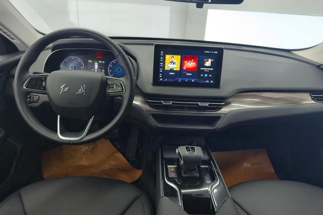 Red flag E-QM5 id 3823105 из Китая 13