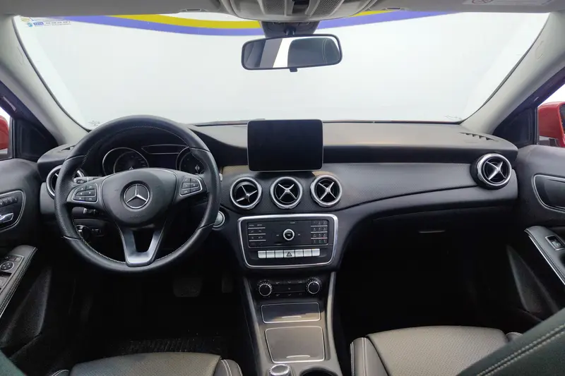 Mercedes-Benz GLA — фото 10