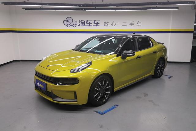 Lynk 03 2020 Желтый из Китая
