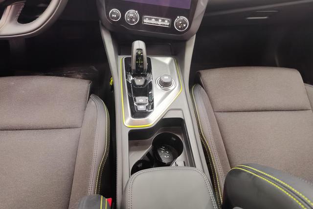 Lynk 03 id 3810183 из Китая 12