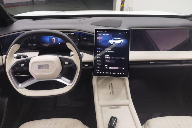 Geely Galaxy L7 2023 — фото 14