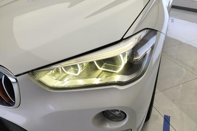 BMW X1 2018 — фото 4