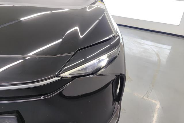 Toyota FAW bZ4X id 3803925 из Китая 11