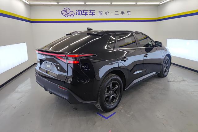 Toyota FAW bZ4X id 3803925 из Китая 12