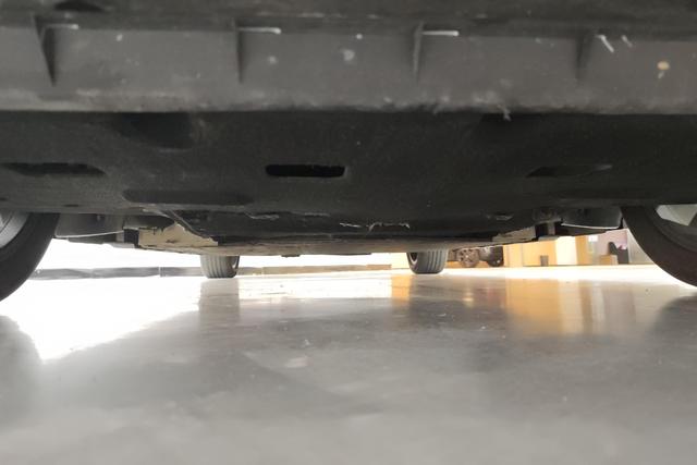 Red flag E-QM5 id 3825254 из Китая 10