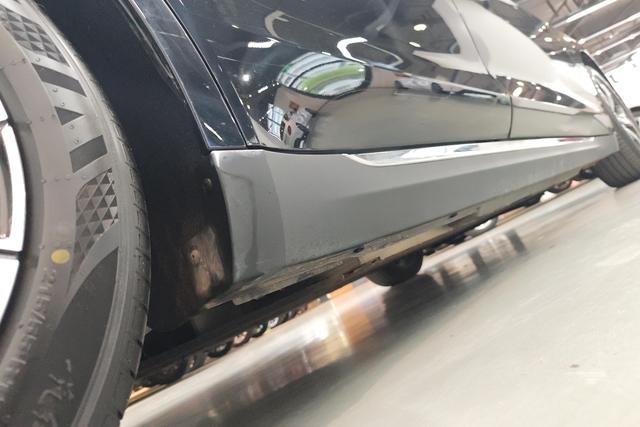 Red flag E-QM5 id 3825254 из Китая 13