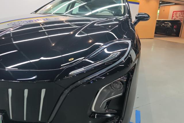 Red flag E-QM5 id 3825254 из Китая 16