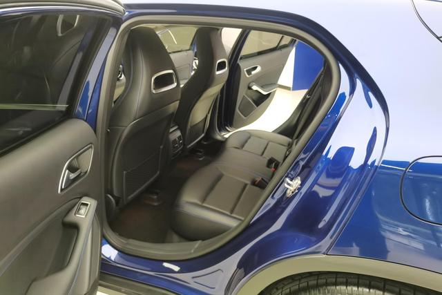 Mercedes Benz GLA 2019 — фото 16