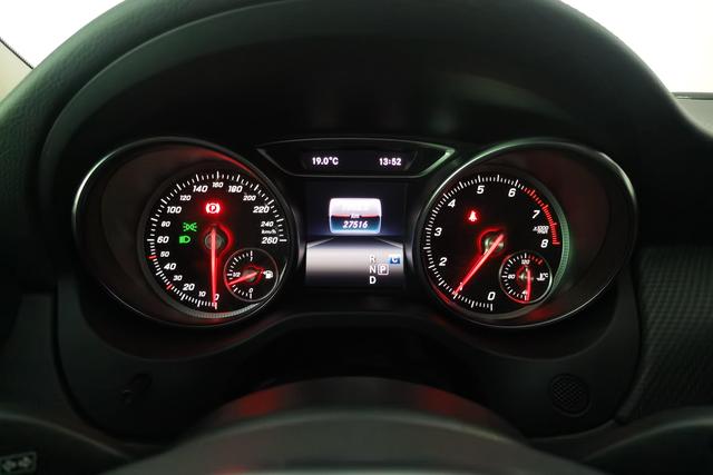 Mercedes Benz GLA 2019 — фото 13