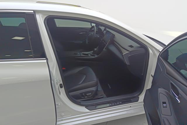 Toyota AVALON 2023 — фото 11