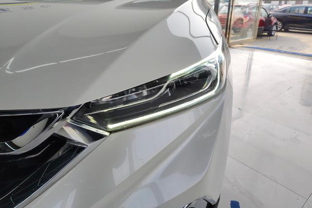 Dongfeng Fengshen Fengshen AX7 2019 — фото 4