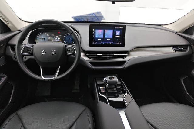 Red flag E-QM5 id 3825404 из Китая 17